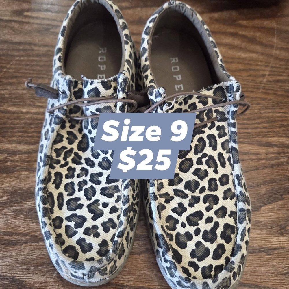Roper Women's Leopard Print Athletic Shoes